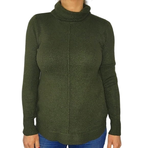 Marled Turtleneck Long Sleeve Sweater Size Medium Dark Green - Picture 1 of 4